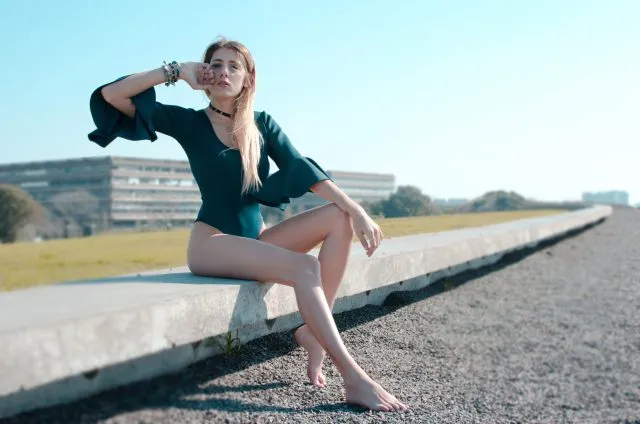 Jak nosić body damskie?
